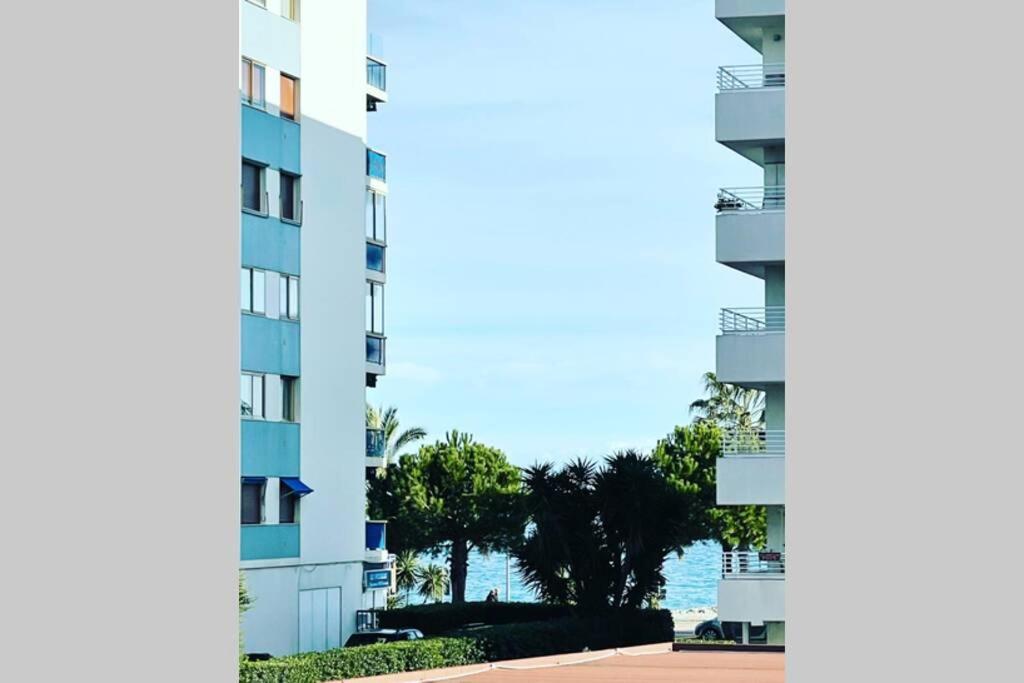 Magnifique 2P A Deux Pas De La Plage Cagnes-sur-Mer Exterior photo